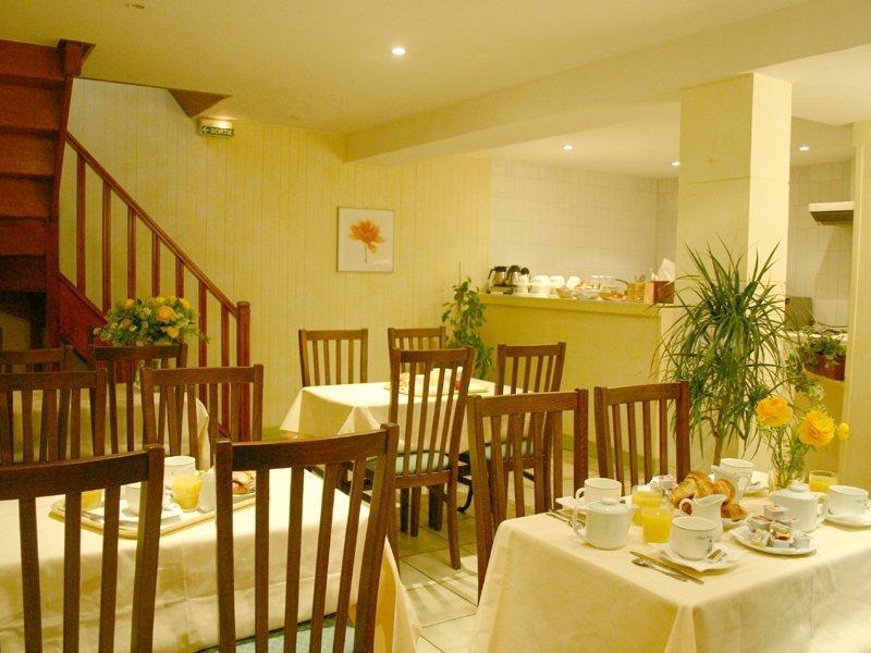 Hotel Wagram 3*