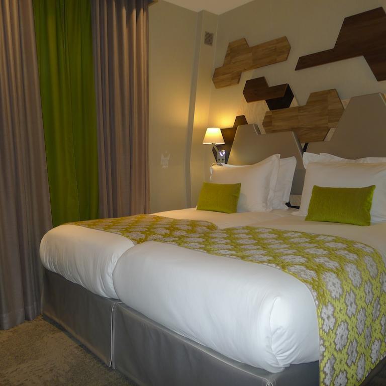 Hotel Wagram Paris