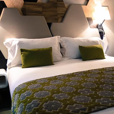 Hotel Wagram