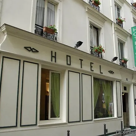 Wagram 3* Parigi
