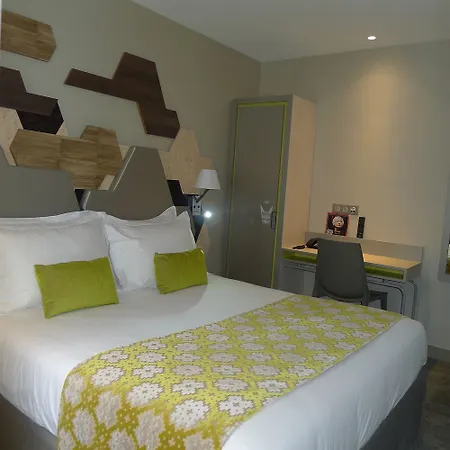 Wagram Hotel 3*