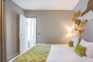 Wagram 3* Parigi