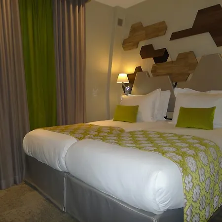 Hotel Wagram Parigi